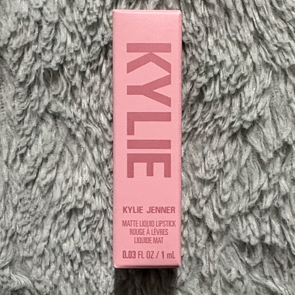 Kylie Jenner Matte Liquid Lipstick NWT
